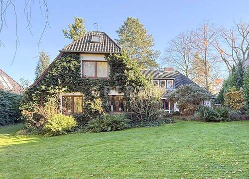 Gartenansicht - Großes Familienhaus mit herrlichem Grundstück in bester Villenlage von Blankenese