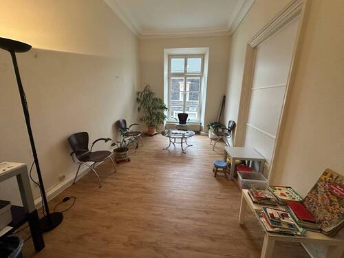 Weiterer Büroraum 1. OG - 