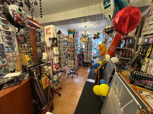 Ladenlokal EG links - 