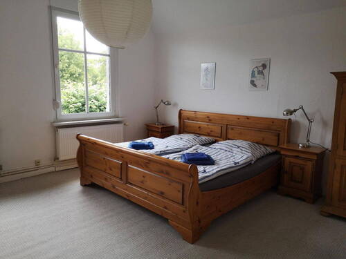großes Schlafzimmer oben_a - 