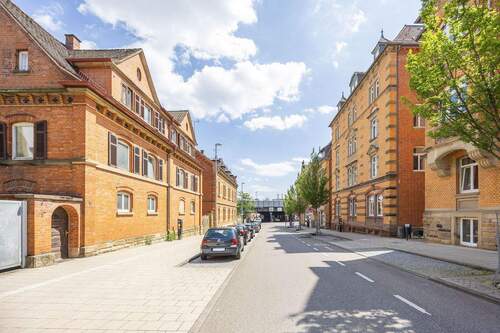 Außenansicht - 1 Zimmer Mehrfamilienhaus, Wohnhaus in Ludwigsburg
