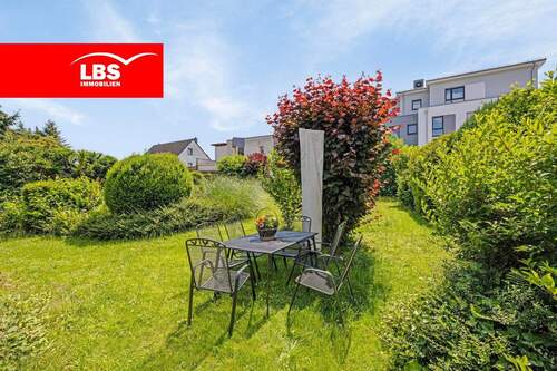 Garten - 6 Zimmer Mehrfamilienhaus, Wohnhaus in Leverkusen