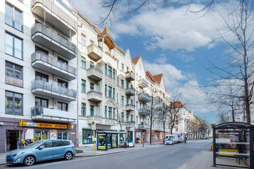 Straßenansicht - 