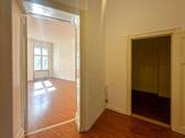 Flur - 2 Zimmer Etagenwohnung in Berlin
