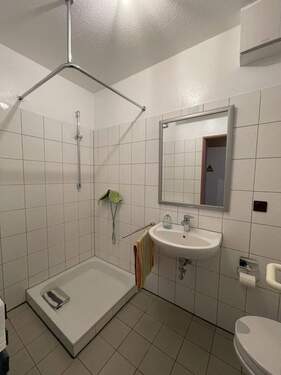 Badezimmer Erdgeschoss - 
