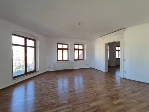 Wohnzimmer - 2 Zimmer Etagenwohnung in Löbau