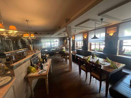 Restaurant - 
