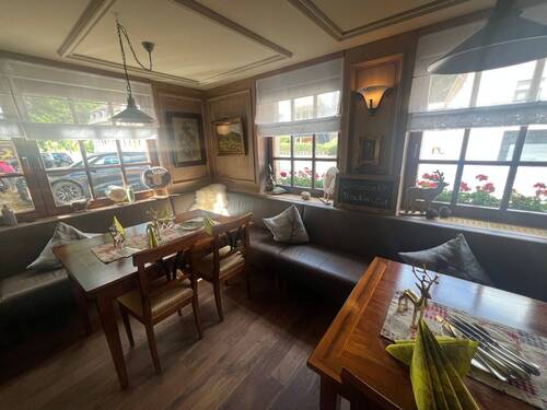 Restaurant - 