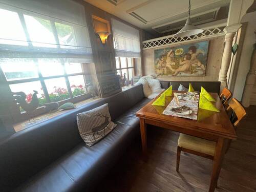 Restaurant - 