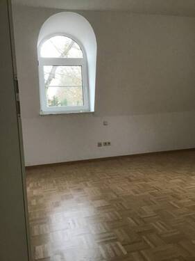 Schlafen - Etagenwohnung mit 90,00 m² in Fürth zur Miete