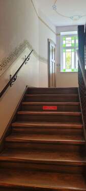 Treppenaufgang - 2 Zimmer Etagenwohnung in Leipzig