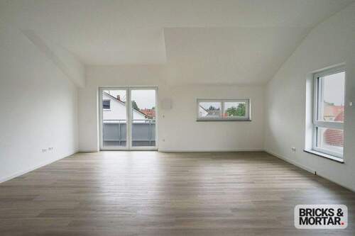 Zimmer - Etagenwohnung mit 95,00 m² in Deiningen zur Miete