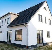 Ohne Baustress ins Eigenheim: schlüsselfertige Neubau-Doppelhaushälfte für die junge Familie - Rostock Lichtenhagen