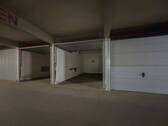 16 Garage - 