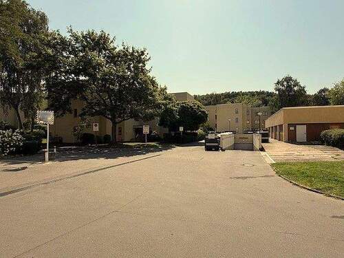 Hofanlage - Garage, Stellplatz zum Kaufen in Berlin