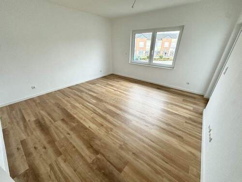 Schlafzimmer - 3 Zimmer Etagenwohnung zur Miete in Ransbach-Baumbach