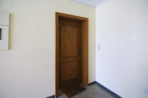 Wohnungseinganmgstür - 