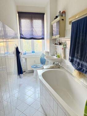 Bad - 3 Zimmer Etagenwohnung zum Kaufen in Mittweida