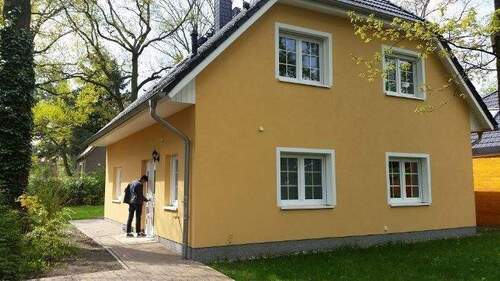 Straßenansicht - 4 Zimmer Einfamilienhaus in Berlin