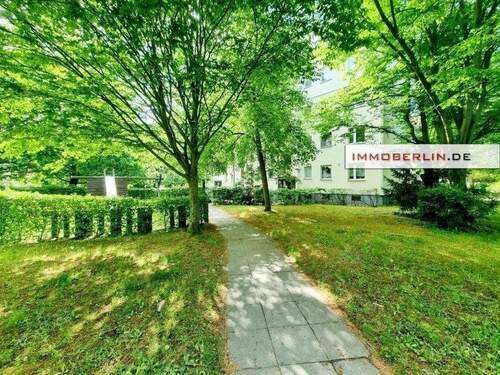 02.jpg - Etagenwohnung mit 71,00 m² in Berlin zum Kaufen