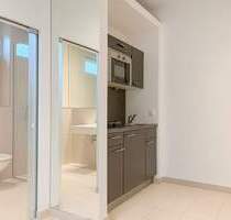 Bezugsfrei ! Modernes 1,5-Zimmer-Apartment im 2.OG in Berlin-Dahlem