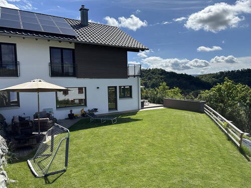 Südblick - Modernes Traumhaus mit Einliegerwohnung, Südausrichtung & Potenzial für 3 Einheiten