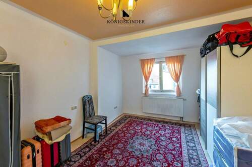 ...in denen eine zweite... - 