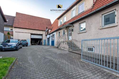 Hereinspaziert... - 7 Zimmer Mehrfamilienhaus, Wohnhaus zum Kaufen in Heidenheim-Schnaitheim