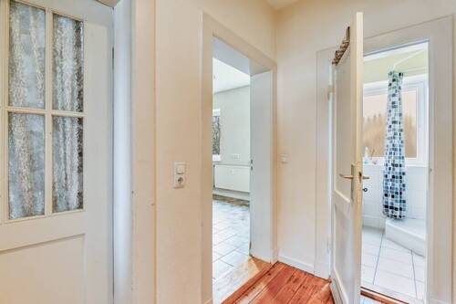 Blick in die Wohnung - 