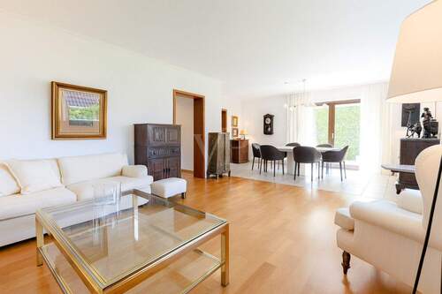 Wohnbereich - 7 Zimmer Einfamilienhaus in Königstein im Taunus