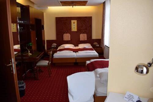 Doppelzimmer_Dreibettzimmer - 