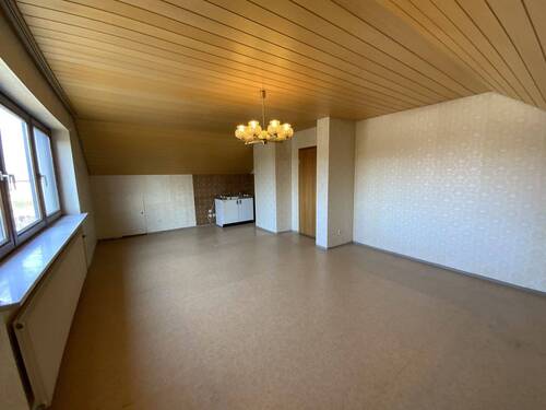 Wohnzimmer mit Küche DG - 