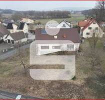 Viel Raum zum Leben: Einfamilienhaus mit großzügigem Grundstück - Hallerndorf Schlammersdorf