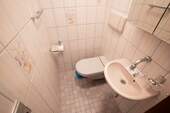 WC - 