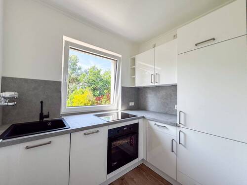Frisch sanierte Küche - 2 Zimmer Etagenwohnung in Hamburg