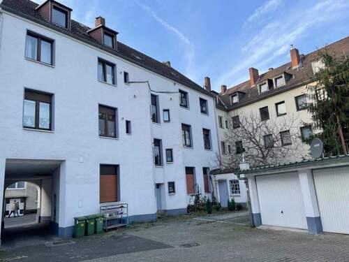 Rückansicht Huas 5 - 