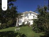 Bild 1 - Traumhaftes Landhaus mit idyllischem Garten am Wörthsee