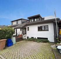 Familienfreundliche Doppelhaushälfte mit Einliegerwohnung und Garten in Bammental