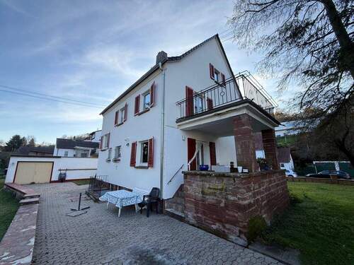 Bild3 - 6 Zimmer Einfamilienhaus in Saarbrücken