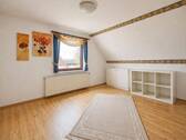 Kinderzimmer im Dachgeschoss - 