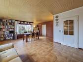 Wohnzimmer im Erdgeschoss - 6 Zimmer Einfamilienhaus in Rethwisch