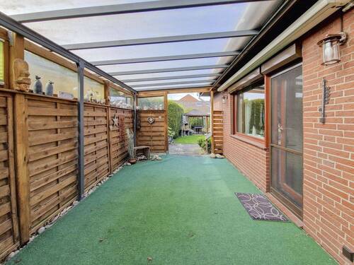 Überdachte Terrasse - 