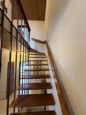 Treppe ins OG - 