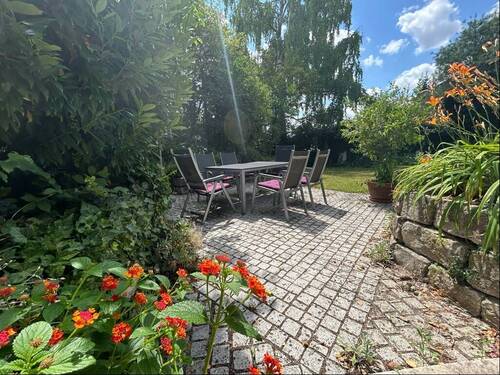 Terrasse im Garten - 