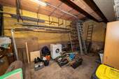 Garage - 