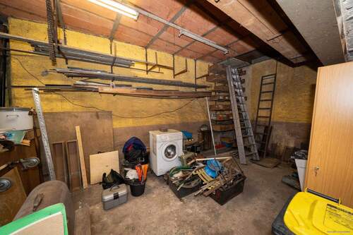 Garage - 