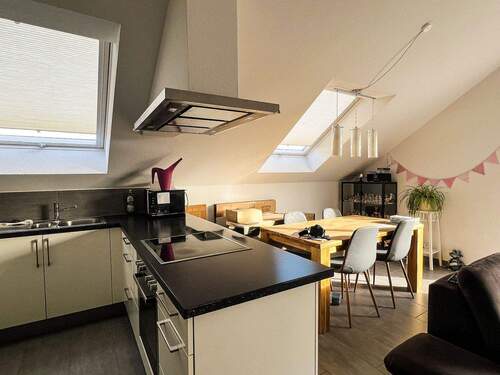 Einbauküche/Essen - 4 Zimmer Etagenwohnung in Magstadt