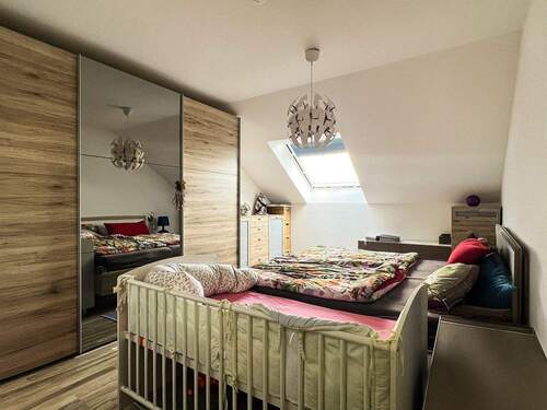 Schlafzimmer - Etagenwohnung mit 100,00 m² in Magstadt zur Miete