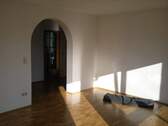 Rundbogen zum Flur - Etagenwohnung mit 72,50 m&sup2; in Kösching zur Miete
