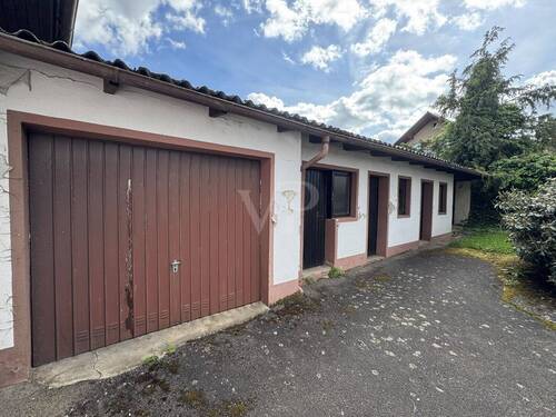 Garage mit Werkstatt - 